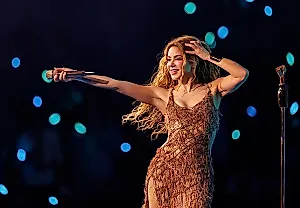 Shakira устроила танцы с тиграми и премьеру нового хита на старте тура в США