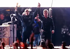 Английские фанаты устроили массовое пение Wonderwall после победы на Чемпионате мира