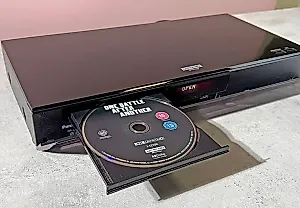 Винил и Blu-ray: возвращение физических носителей