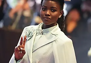 Лупита Нионг'o на Met Gala 2025: Стильно и смело