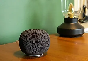 Обзор Google Home Speaker: скромное обновление для эпохи Gemini