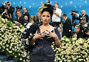Ники Минаж и её «Гордый период» на Met Gala 2025: Как не удивить мир