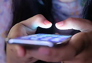 Apple убрала VK из App Store: что теперь делать пользователям iPhone