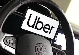Uber ужесточает проверки водителей после скандалов с насилием