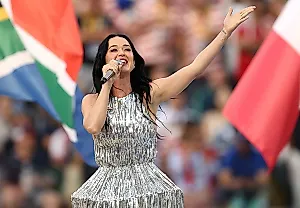 Katy Perry не вышла на сцену: фестиваль в Бельгии смыло громом