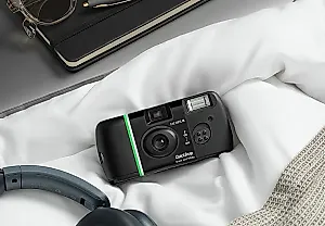 Fujifilm выпускает особые версии QuickSnap: водонепроницаемую и черно-белую