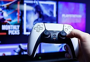 Sony прекращает выпуск физических дисков для игр в 2028 году: фанаты обеспокоены судьбой права собственности на игры