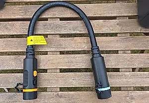 Обзор AFERIY Nomad 1800 Pro: портативная электростанция с аккумулятором-расширением