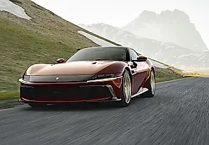 Ferrari возвращает "ручку": 2027 12Cilindri Manuale снова с 3 педалями, но не всё так просто