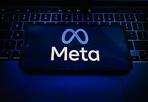 Meta обвиняют в использовании искусственного интеллекта для увольнений