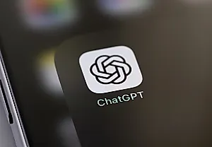 Умные колонки толкают OpenAI к убыткам