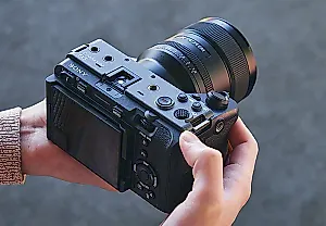 Sony представила FX5 — преемника FX3 с открытыми воротами и 5K