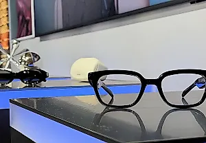 Samsung делится деталями о своих умных очках — включая время работы от аккумулятора