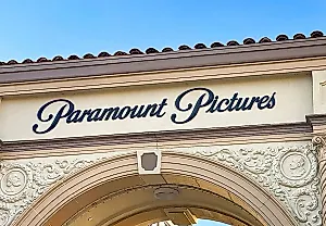 Евросоюз дал добро на слияние Paramount и Warner Bros.