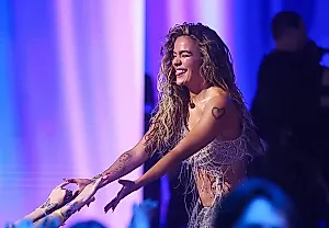 Karol G, David Guetta и Кейт Хадсон получат звезды на Аллее славы в Голливуде