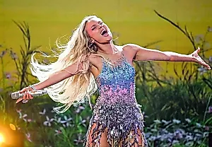 Robyn и Zara Larsson: громкая шведская коллаборация
