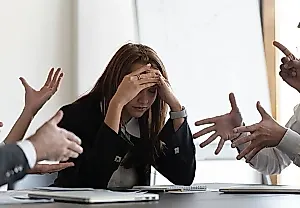 «Новая эра саботажа на рабочем месте»: Сотрудники мстят за возвращение в офисы
