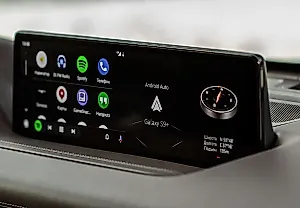 Android Auto против Apple CarPlay: что их действительно отличает?