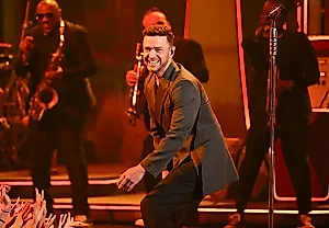 Тимберлейк ворвался на сцену Дона Толивера с «Rock Your Body»