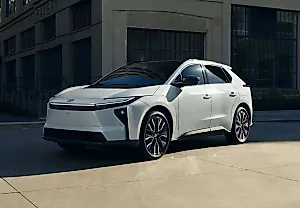 Toyota рискует с новым bZ: может, повезет?