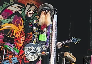 ZZ Top сыграли после смерти Фрэнка Бирда