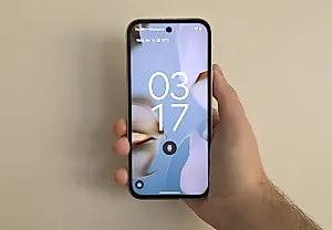 Google идет в ногу с Apple и Samsung — наконец-то обновление экрана Pixel