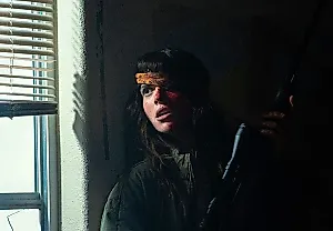 «Onslaught»: мясо, VHS и мама с бензопилой