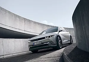 Hyundai обошёл Tesla по живучести батареи