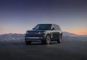 Электрический Range Rover не стал космолётом