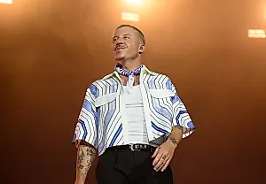 Macklemore против тишины: после «Free Palestine» его хотят снять с тура Эда Ширана