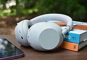 Уши на завтрак: Обзор Sony WH-1000XM6