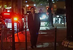 Париж, мужчины и прошлое: «One Minute to Midnight» разбирает вину по косточкам