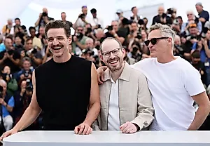 Каннская премьера "Эддингтона": вестерн с Педро Паскалем и его ужасами 2020 года