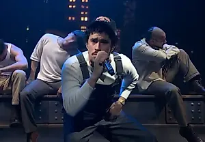 Bad Bunny: феерия сюрреализма и унитазная романтика на финале ‘SNL’
