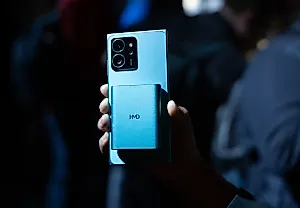 Наушники HMD: теперь вы можете подзарядить свой телефон прямо из ушей!