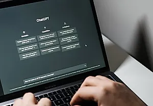 Зависимость от ИИ: как ChatGPT рушит академические успехи?