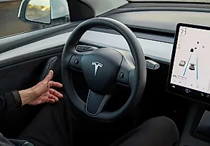 Беспилотные Model Y: Тесла запускает роботакси, надеясь, что никто не заметит