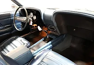 Исключительный Ford Mustang: Пастельный Цвет и Спортивный Хороший Вкус