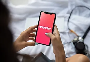 Tinder идет по наклонной: теперь с ростом!