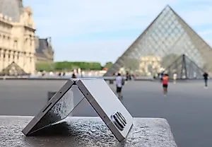 Samsung намекает на Galaxy Z Fold 7 Ultra!