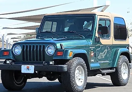 Редкий Jeep Wrangler TJ с минимальным пробегом