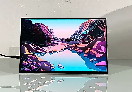 Acer ProDesigner PE160WUT: обзор OLED-монитора с высоким разрешением и частотой обновления, который портит антибликовое покрытие
