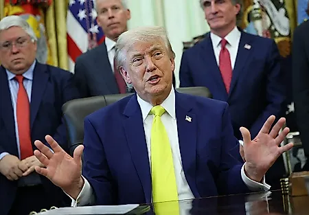 Трамп выступит вместо звезд на праздновании 250-летия США