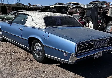 Легендарный Ford Thunderbird 1969 года – гламурный мускулкар из Америки