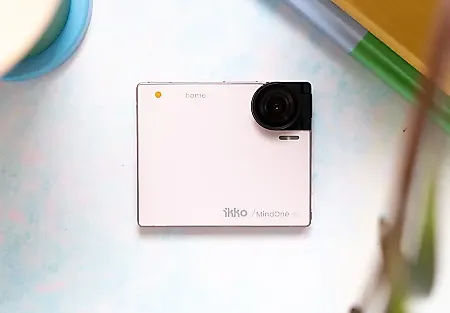 Странная судьба квадратного смартфона Ikko MindOne Pro