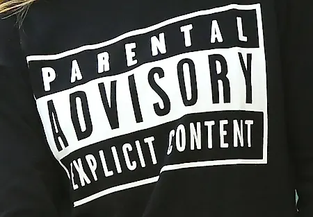 Музыка без особых слов: Spotify уходит от «Explicit»