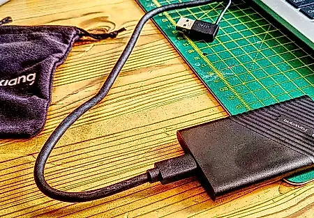 Fanxiang PS2000W: Portable SSD under the microscope