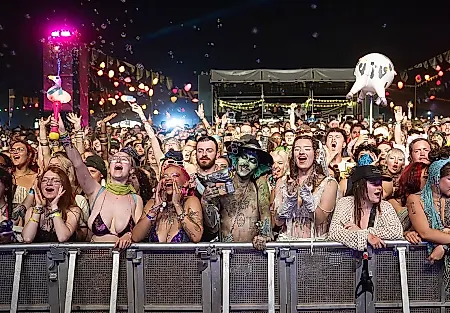 Когда весь Boomtown завыл от оповещения