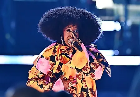 У Rapsody Бог носит афро