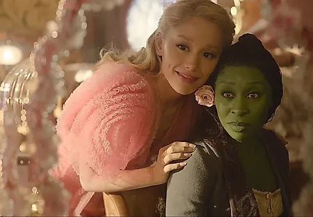 «Wicked» выходит на сцену